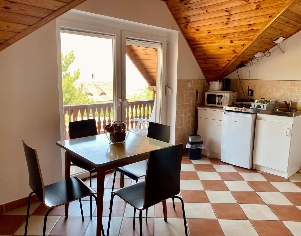 Viztuekoer Apartman 티하니 외부 사진