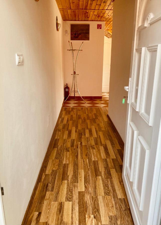 Viztuekoer Apartman 티하니 외부 사진